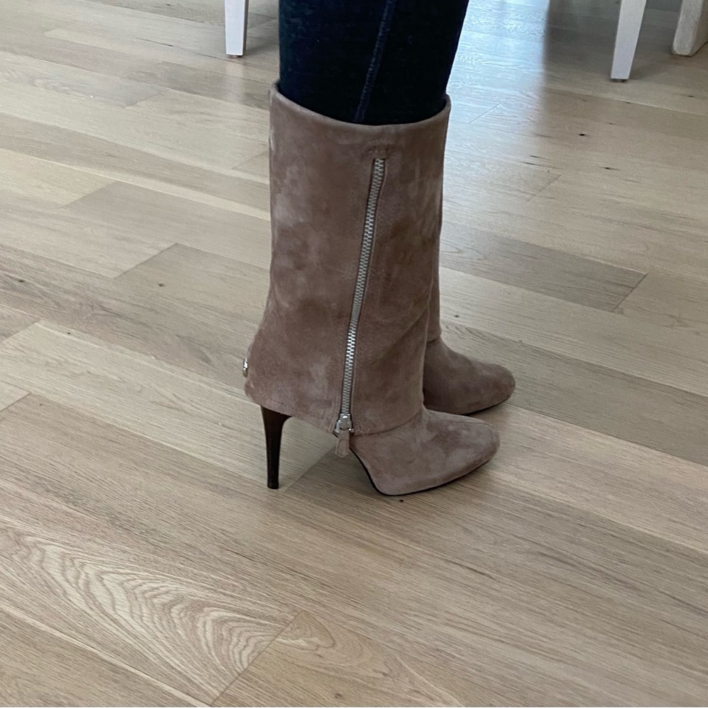 Tahari Taupe Suede Heeled Boots with Zipper